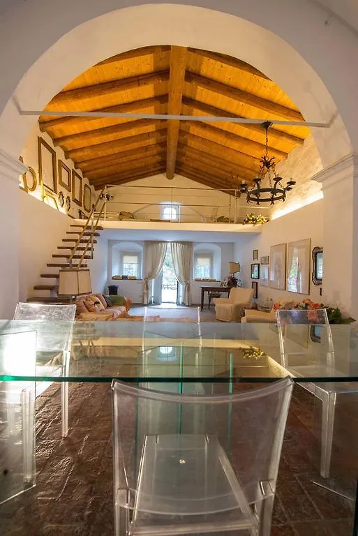 Le Tre Isole Villa Parzanica Italy